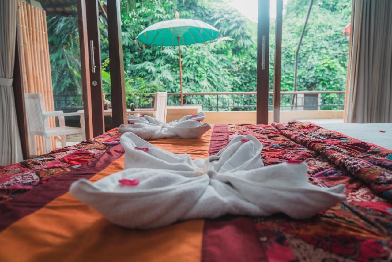 Hotel Tukad White House Ubud Esterno foto